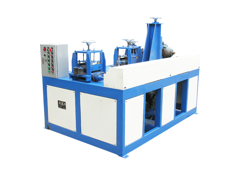 两组方管抛光机